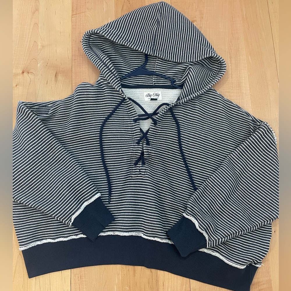 American eagle Big Chill Navy & White Striped Hooded Pullover